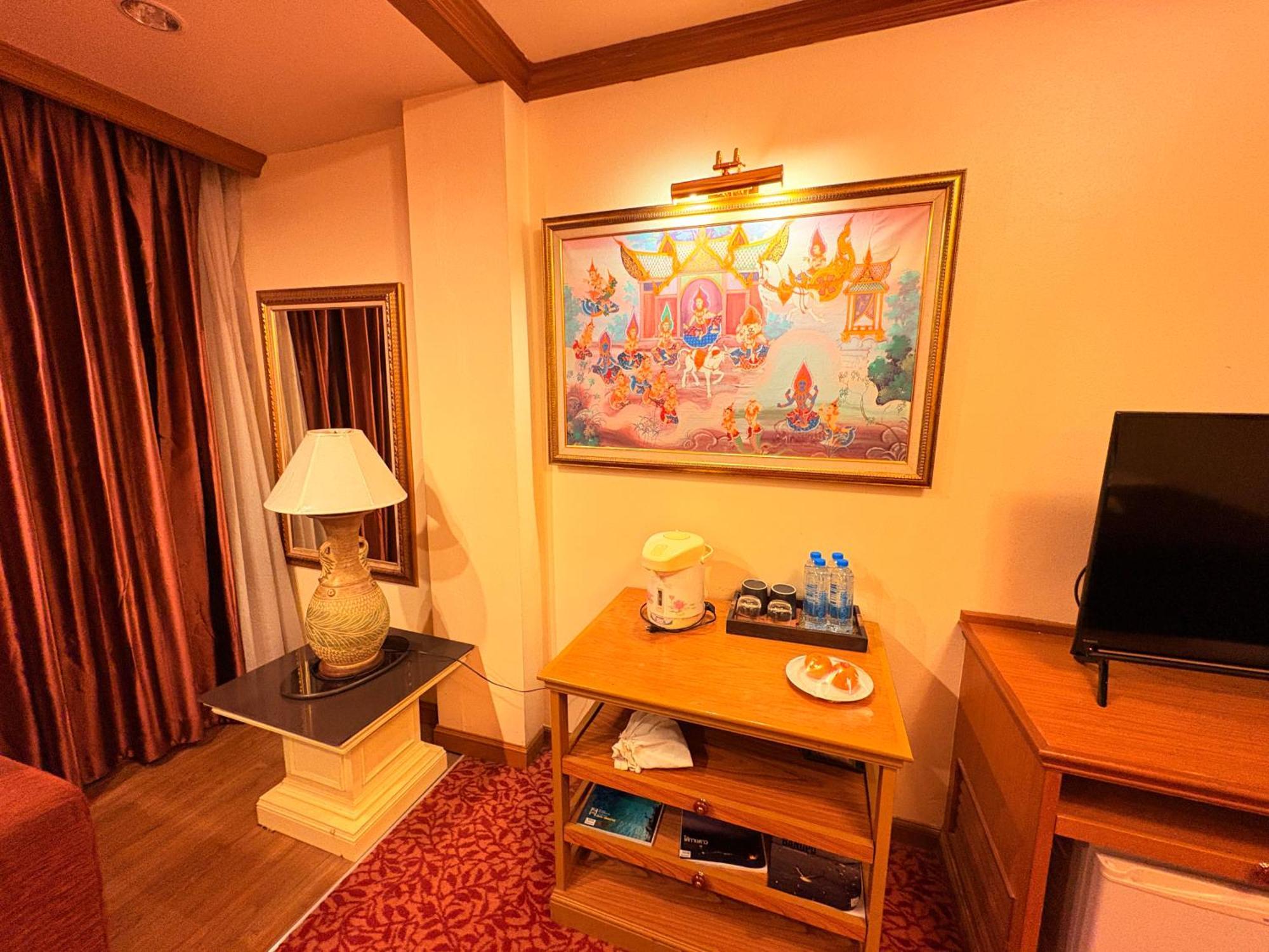 Taksilahotel Maha Sarakham Ngoại thất bức ảnh