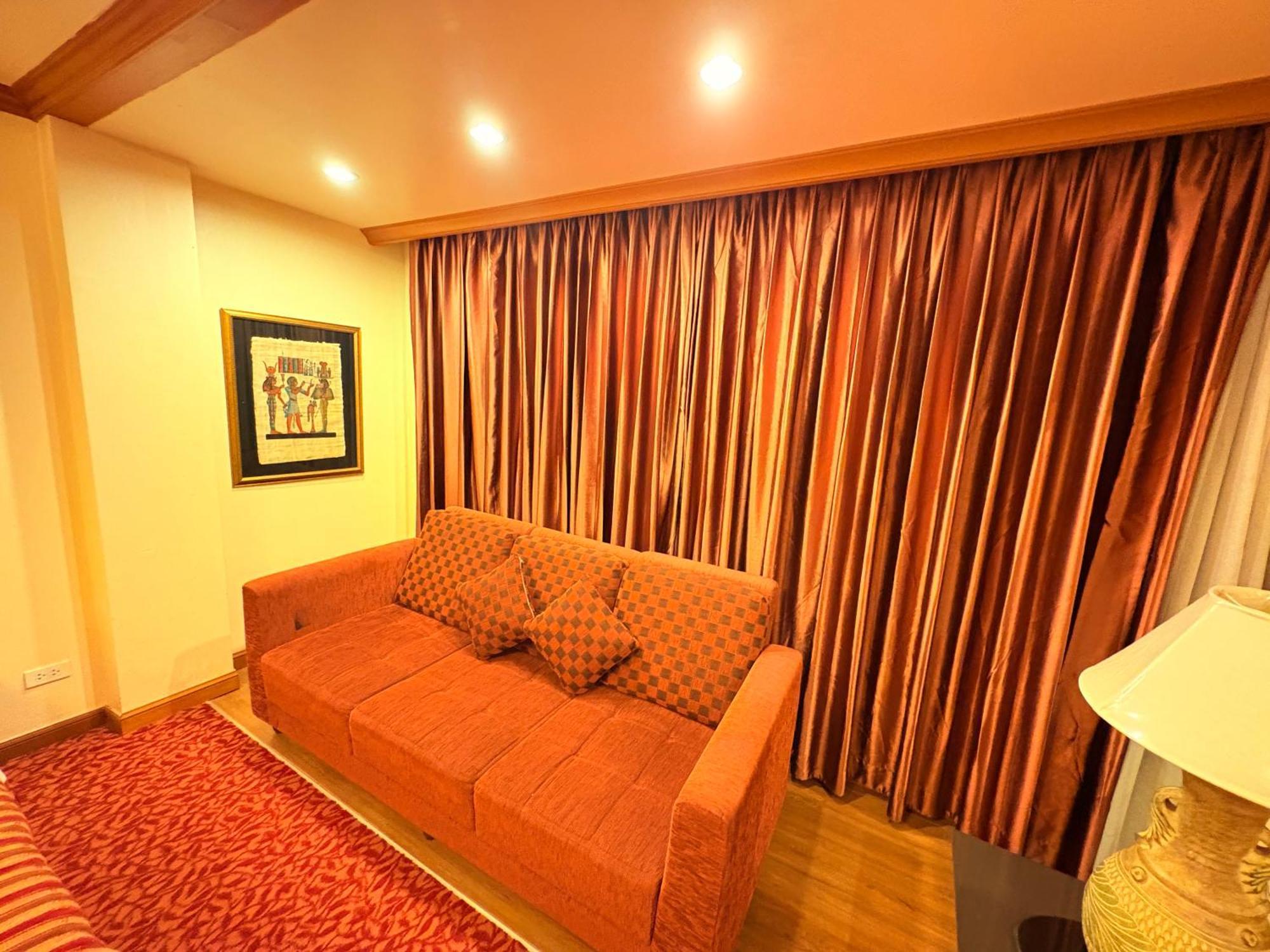 Taksilahotel Maha Sarakham Ngoại thất bức ảnh