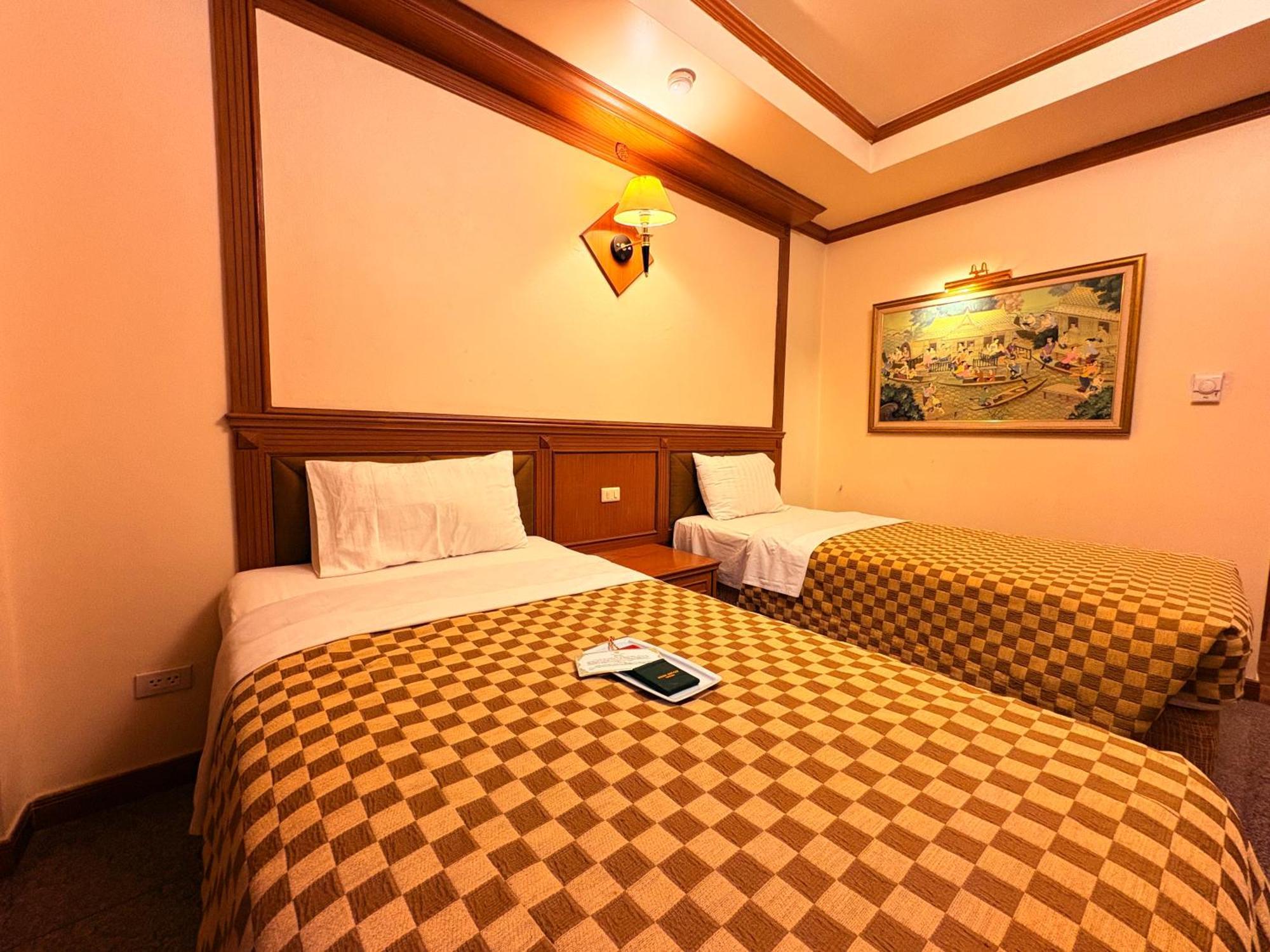 Taksilahotel Maha Sarakham Ngoại thất bức ảnh